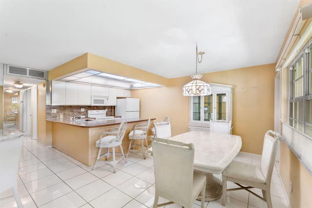 5208 NE 24TH Terrace # F124, Fort Lauderdale FL 33308 - Fort Lauderdale, FL - Photo 6
