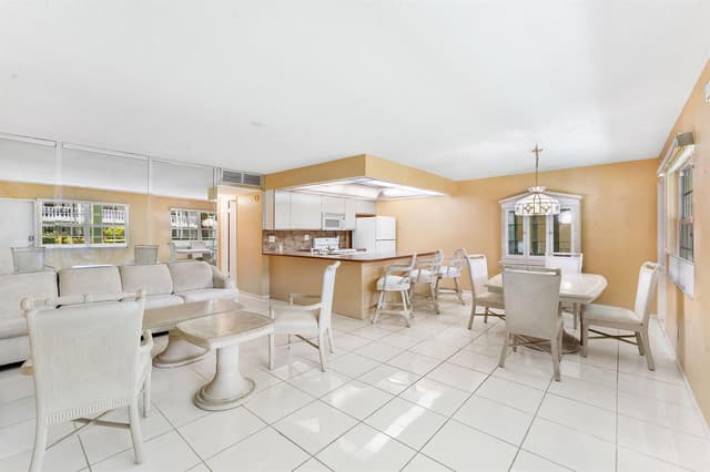 5208 NE 24TH Terrace # F124, Fort Lauderdale FL 33308 - Fort Lauderdale, FL - Photo 4