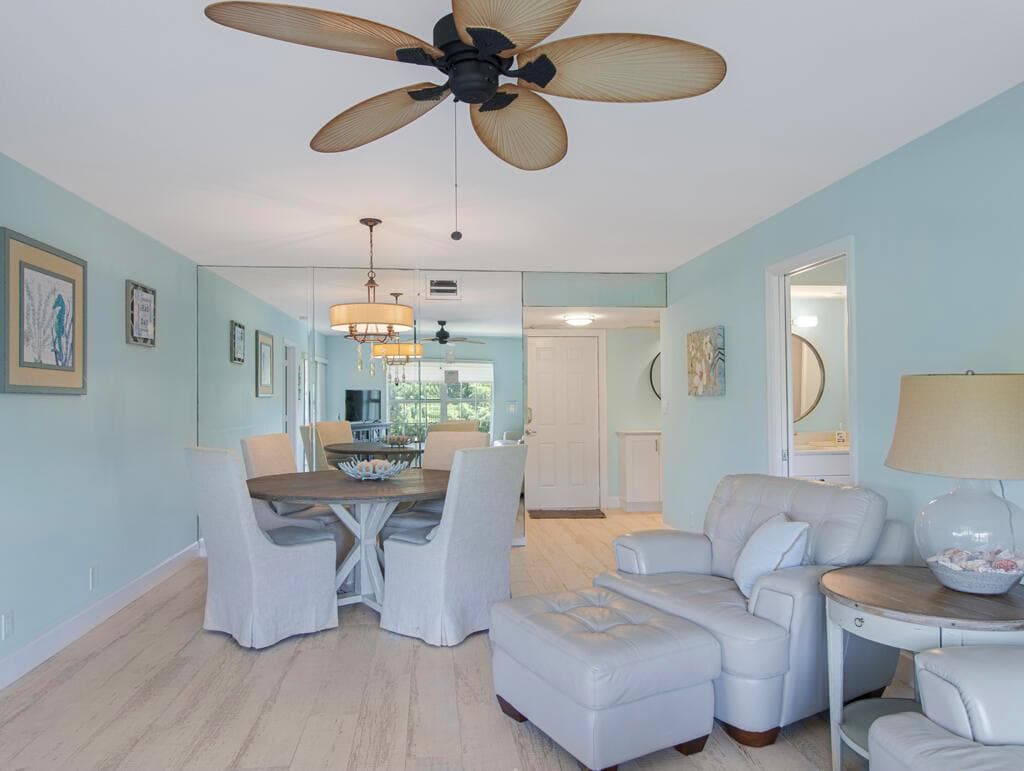 5560 Tamberlane Circle # 324, Palm Beach Gardens FL 33418 - Palm Beach Gardens, FL - Photo 1