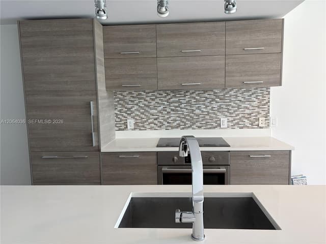 650 NE 32nd St # 802, Miami FL 33137 - Miami, FL - Photo 6