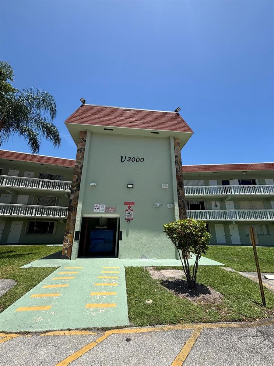 3000 SPRINGDALE Boulevard # 316, Palm Springs FL 33461 - Palm Springs, FL - Photo 1