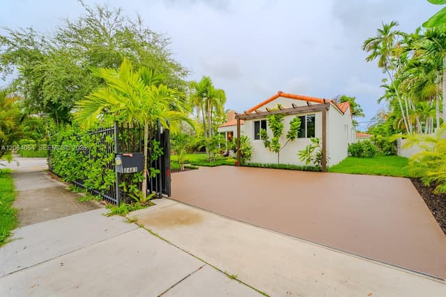 2483 SW 24th St, Miami FL 33145 - Miami, FL - Photo 2