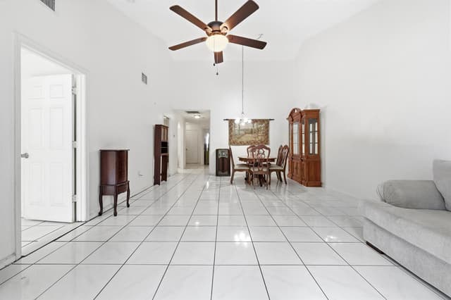 120 Sunshine Boulevard, Royal Palm Beach FL 33411 - Royal Palm Beach, FL - Photo 6