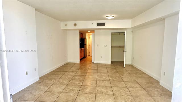 1750 N Bayshore Dr # 2607, Miami FL 33132 - Miami, FL - Photo 7