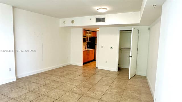 1750 N Bayshore Dr # 2607, Miami FL 33132 - Miami, FL - Photo 4