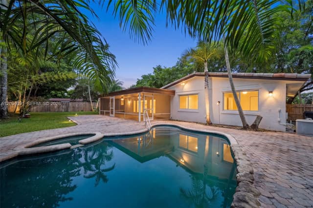 6200 Pine Ter, Plantation FL 33317 - Plantation, FL - Photo 2