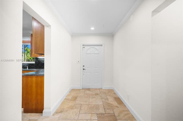 6200 Pine Ter, Plantation FL 33317 - Plantation, FL - Photo 3