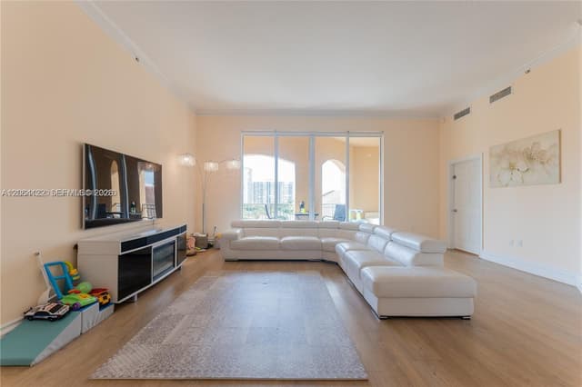3001 NE 185th St # 710, Aventura FL 33180 - Aventura, FL - Photo 7