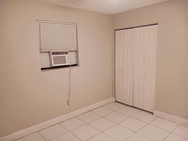 708 NW 6th Street, Hallandale Beach FL 33009 - Hallandale Beach, FL - Photo 5
