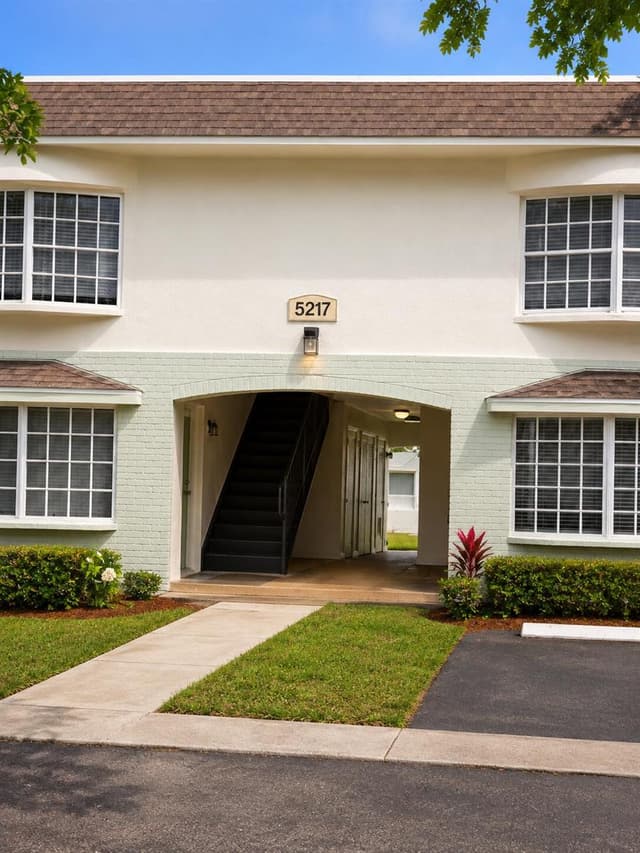 5217 NW 18th Street # 3D, Lauderhill FL 33313 - Lauderhill, FL - Photo 3