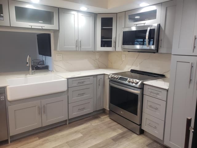 54 Piedmont B, Delray Beach FL 33484 - Delray Beach, FL - Photo 4