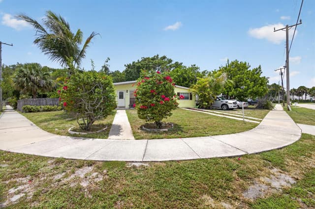 1220 Cherokee Street, Jupiter FL 33458 - Jupiter, FL - Photo 5