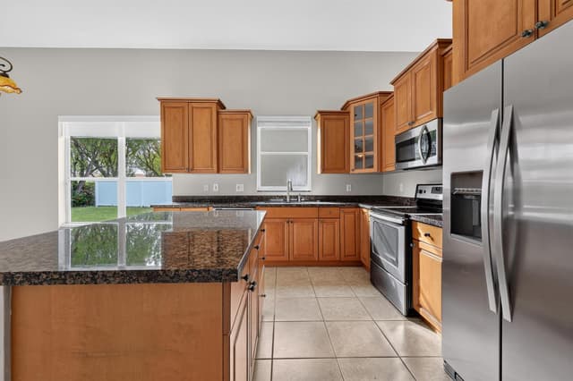 8481 Vía D Oro, Boca Raton FL 33433 - Boca Raton, FL - Photo 3