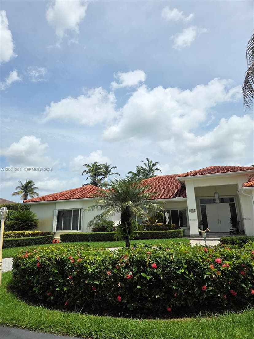 8235 SW 85th Ter, Miami FL 33143