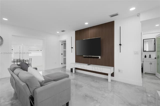 315 NW 106th ST, Miami FL 33150 - Miami, FL - Photo 3