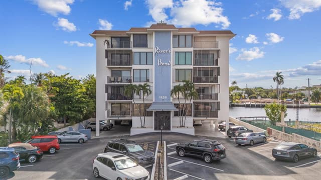 1839 Middle River Drive # 501, Fort Lauderdale FL 33305 - Fort Lauderdale, FL - Photo 2