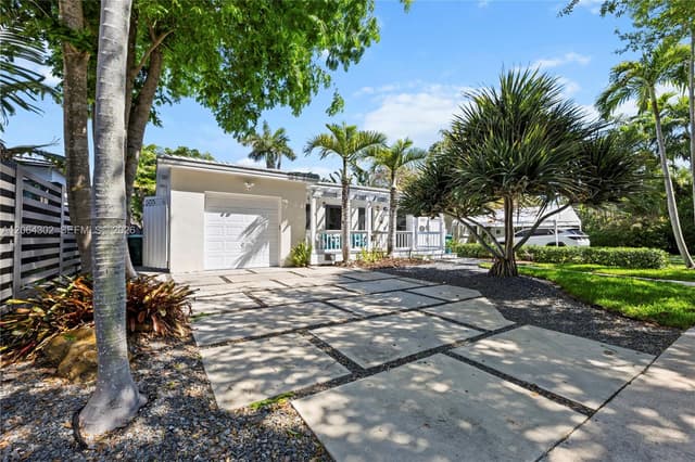 711 NE 72nd Ter, Miami FL 33138 - Miami, FL - Photo 4