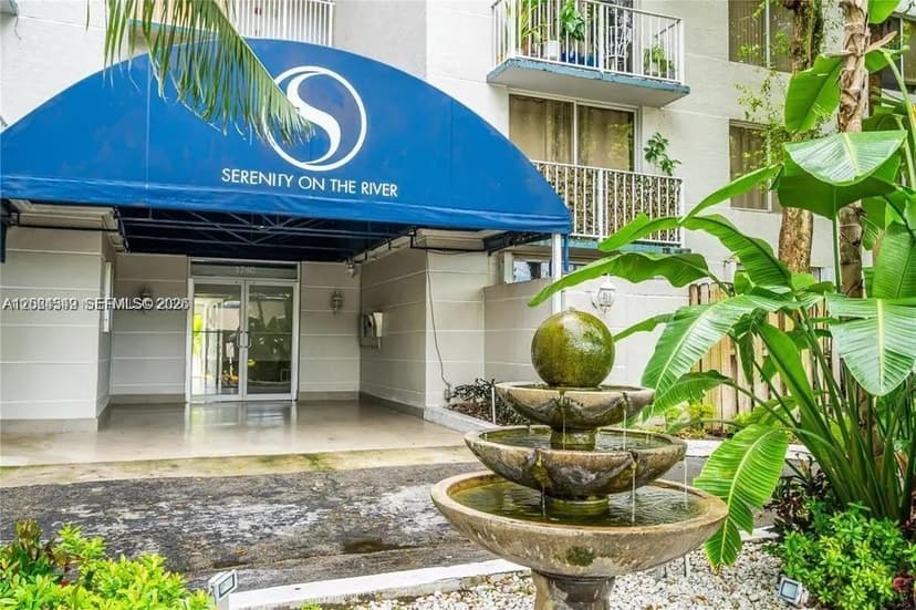 1740 NW N River Dr # 419, Miami FL 33125