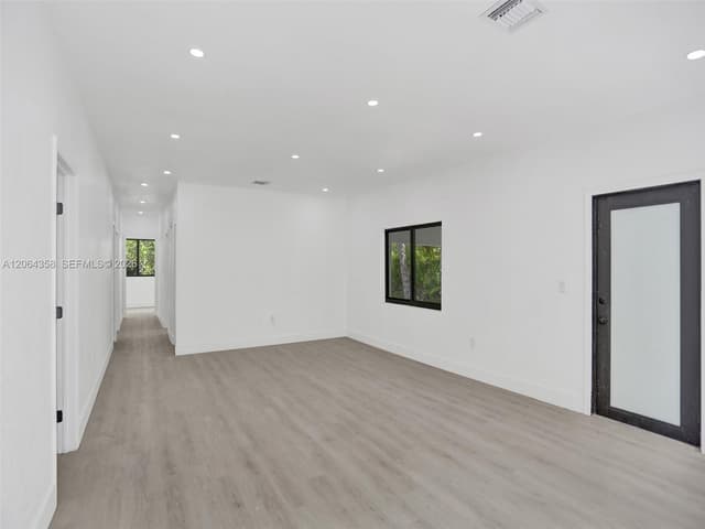 759 NE 127th St, North Miami FL 33161 - North Miami, FL - Photo 7