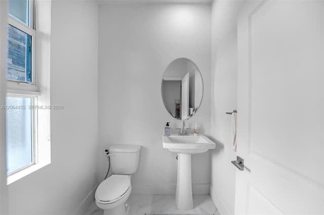 19815 SW 132nd Ct, Miami FL 33177 - Miami, FL - Photo 7