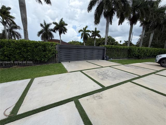 19690 SW 210th St, Miami FL 33187 - Miami, FL - Photo 7