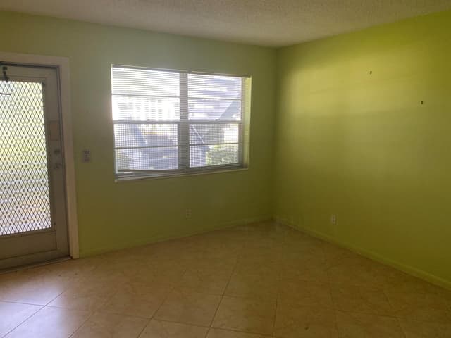 95 CAMBRIDGE E # 95, West Palm Beach FL 33417 - West Palm Beach, FL - Photo 4