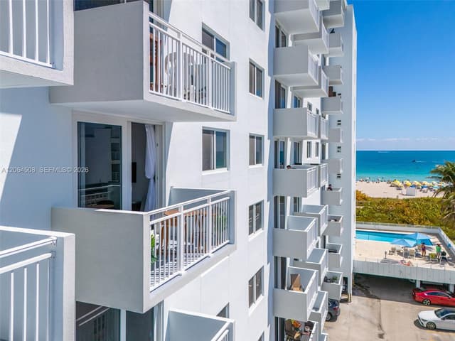 345 Ocean Dr # 610, Miami Beach FL 33139 - Miami Beach, FL - Photo 2