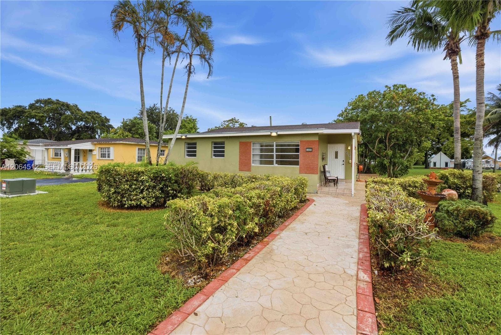 6448 Funston St, Hollywood FL 33023