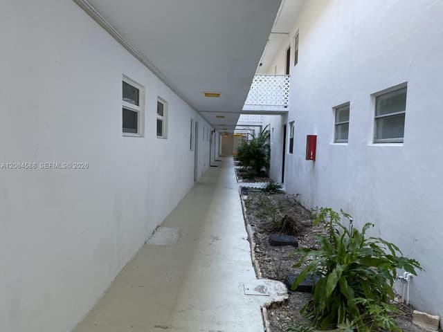 6505 Winfield Blvd # 19, Margate FL 33063 - Margate, FL - Photo 3