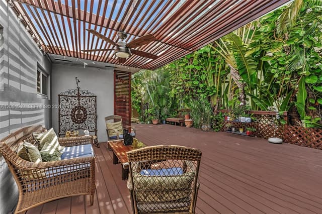 9450 E Broadview Dr, Bay Harbor Islands FL 33154 - Bay Harbor Islands, FL - Photo 4