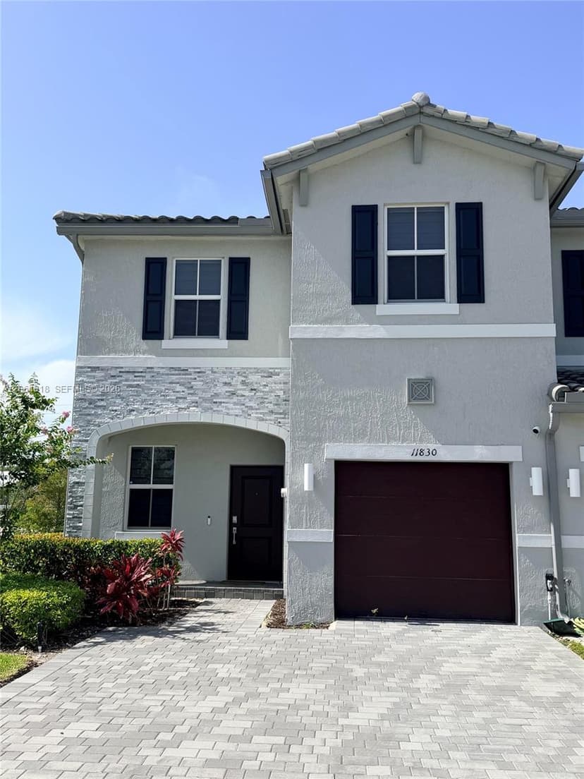 11830 NW 46th St, Coral Springs FL 33076