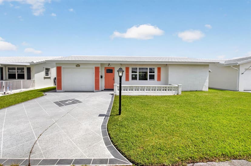 2081 SW 13th Terrace, Boynton Beach FL 33426