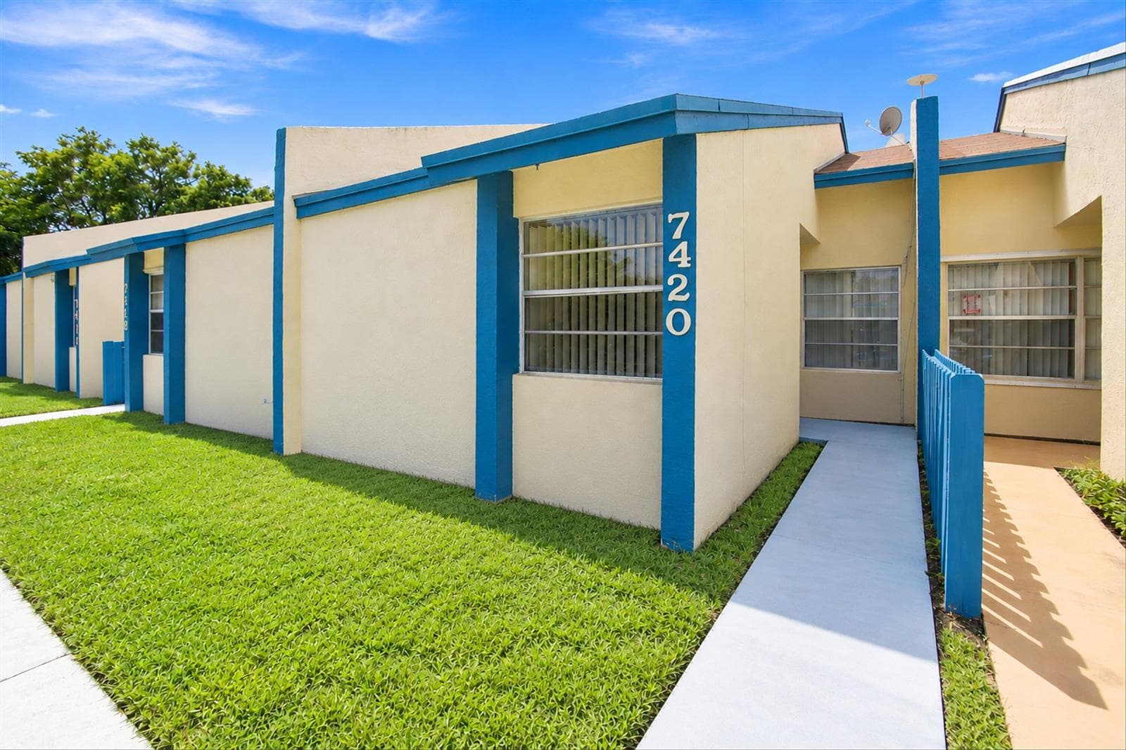 7420 NW 34th Street, Lauderhill FL 33319