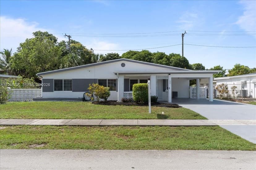 3820 NW 5th St, Lauderhill FL 33311