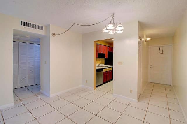 3206 SW CORAL RIDGE Drive # 3206, Coral Springs FL 33065 - Coral Springs, FL - Photo 7