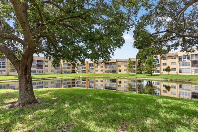6350 NW 62ND Street # 201, Tamarac FL 33319 - Tamarac, FL - Photo 3