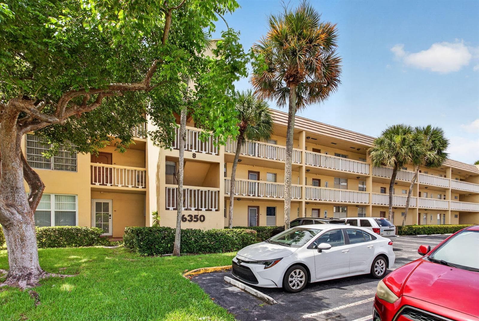6350 NW 62ND Street # 201, Tamarac FL 33319 - Tamarac, FL - Photo 1