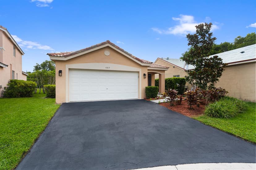 4217 Cherrywood Court, Weston FL 33331