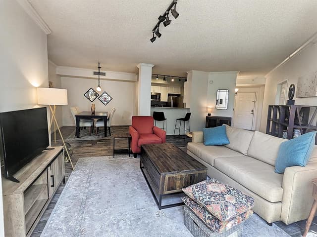 630 S Sapodilla Avenue # 308, West Palm Beach FL 33401 - West Palm Beach, FL - Photo 2