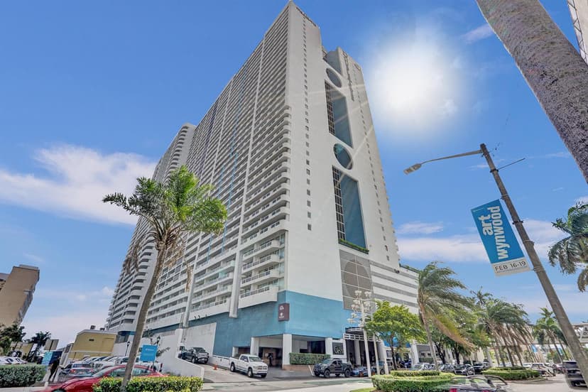 1717 N Bayshore Drive # a1041, Miami FL 33132