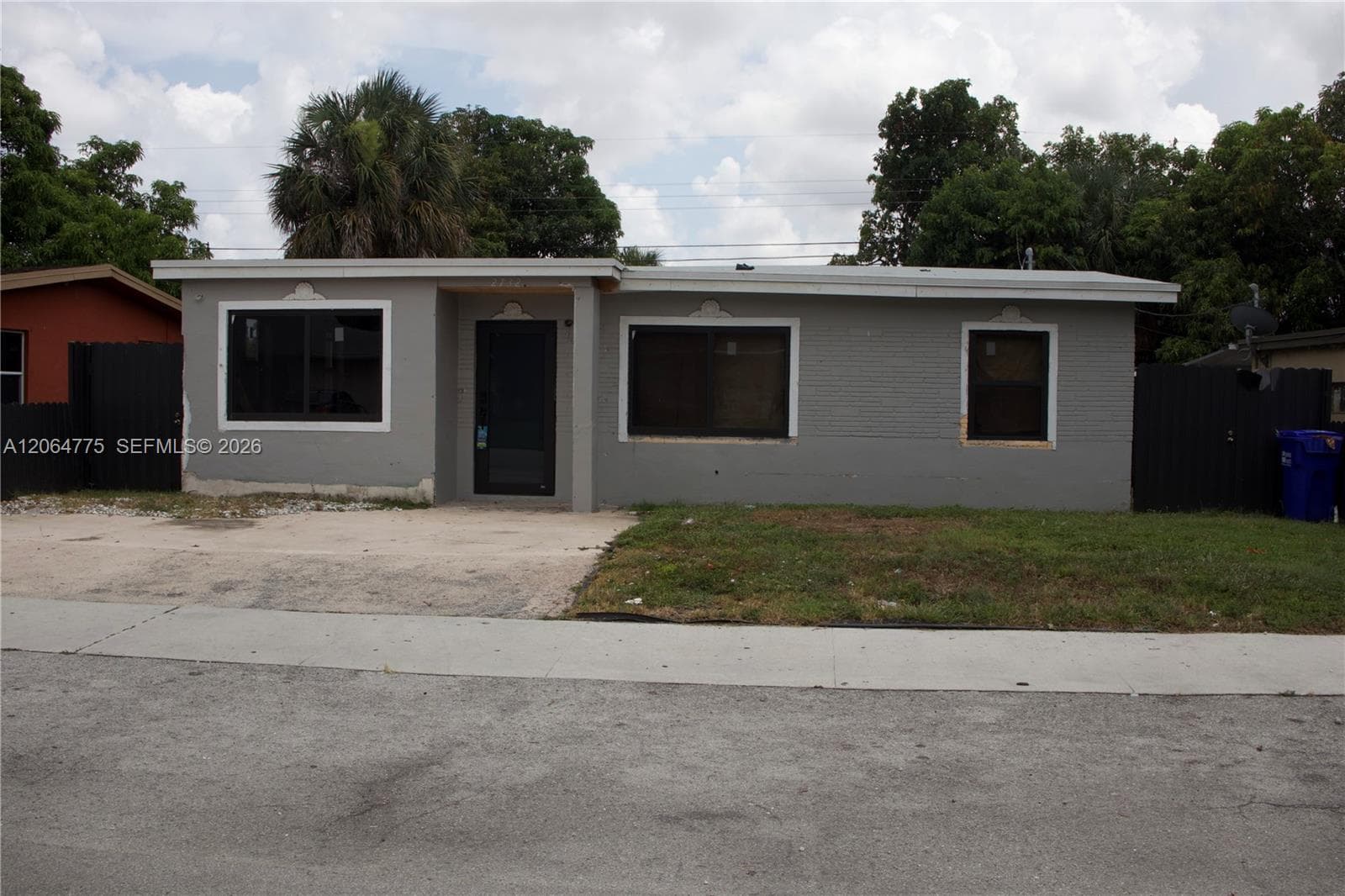 2732 NW 5th St, Pompano Beach FL 33069 - Pompano Beach, FL - Photo 1