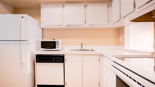 4600 SW 67th Ave # 243, Miami FL 33155 - Miami, FL - Photo 5