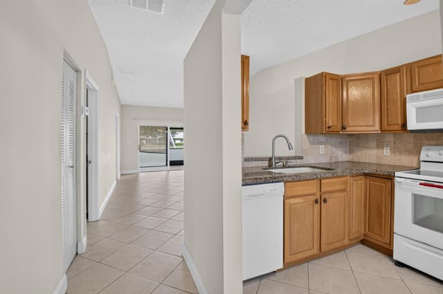 18773 ARGOSY Drive, Boca Raton FL 33496 - Boca Raton, FL - Photo 6