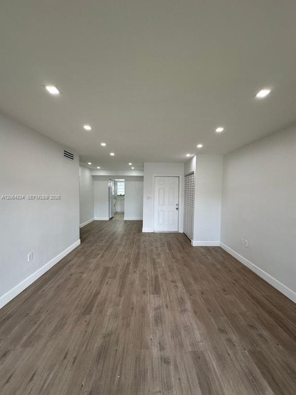 7610 SW 82nd St # J208, Miami FL 33143 - Miami, FL - Photo 3