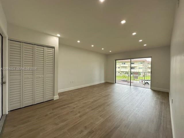 7610 SW 82nd St # J208, Miami FL 33143 - Miami, FL - Photo 5