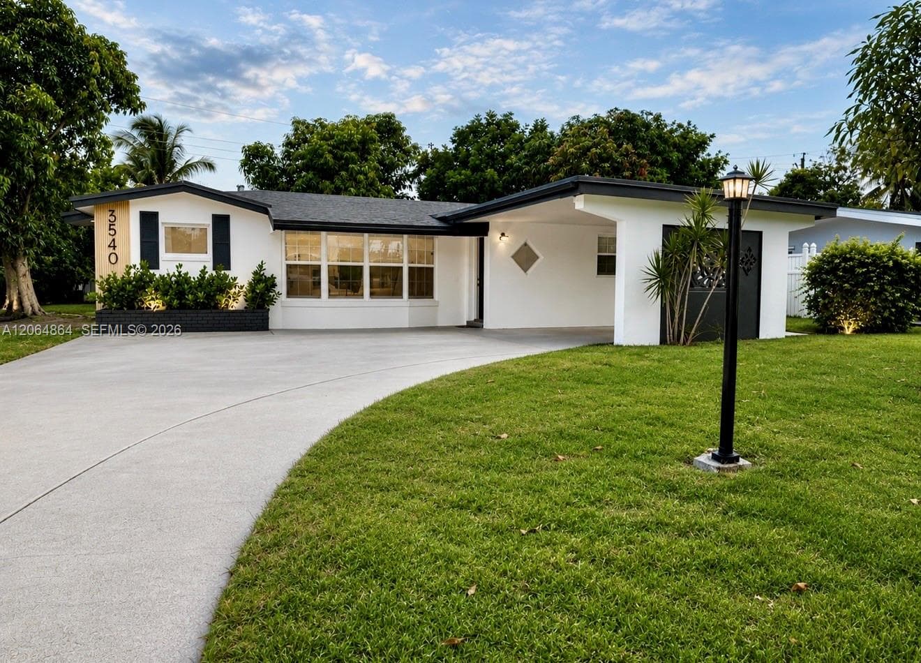 3540 NW 38th Ter, Lauderdale Lakes FL 33309 - Lauderdale Lakes, FL - Photo 1