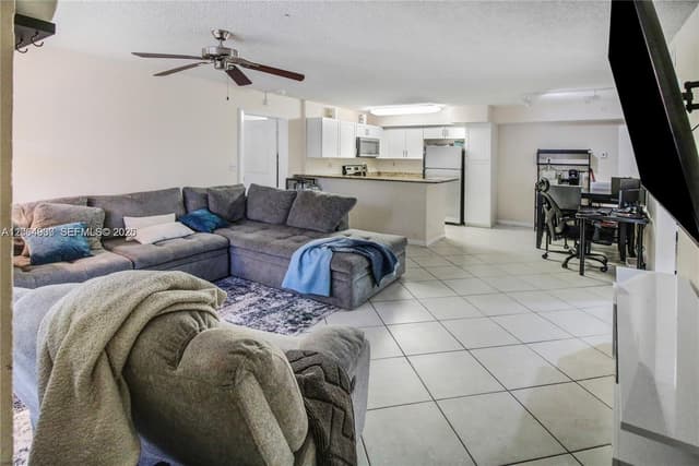 831 Lyons Rd # 23101, Coconut Creek FL 33063 - Coconut Creek, FL - Photo 3