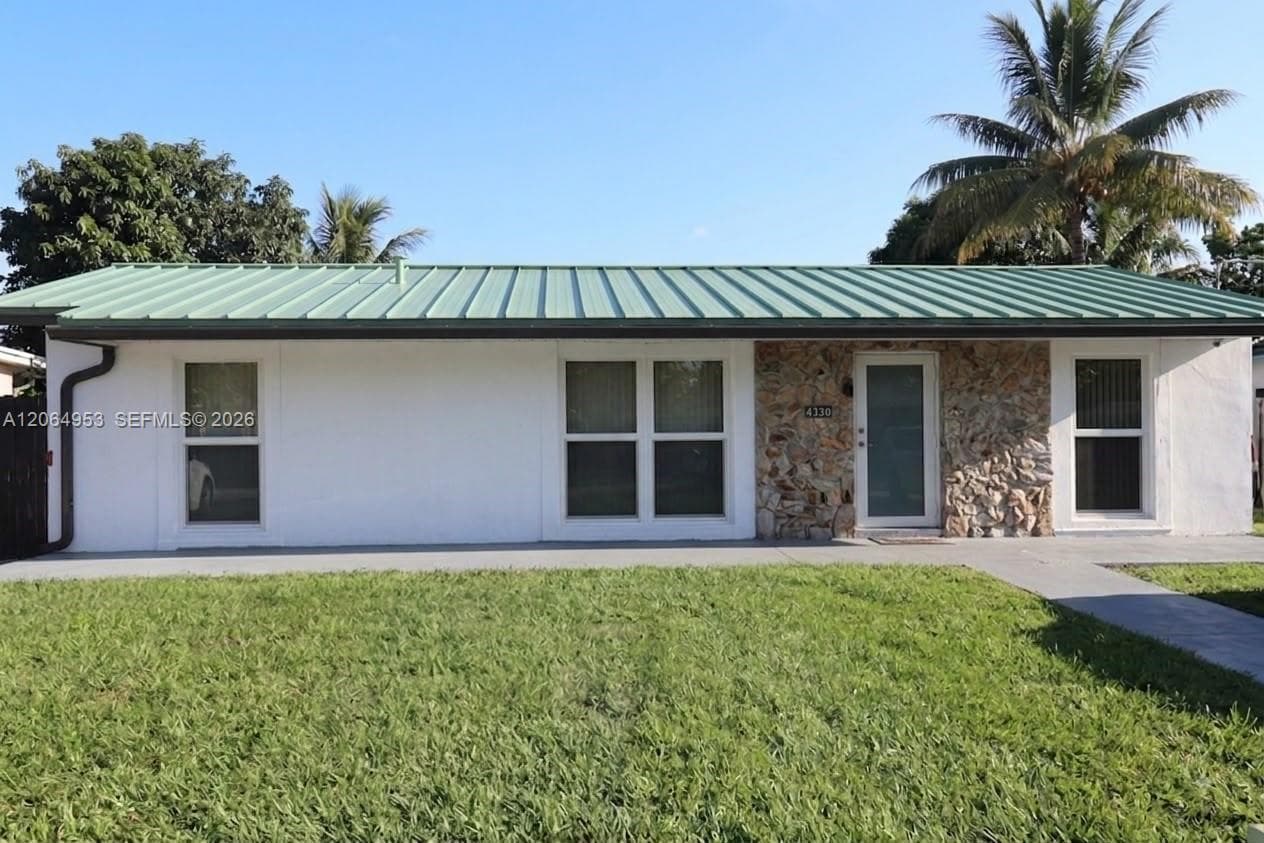 4330 NW 203rd Ter, Miami Gardens FL 33055 - Miami Gardens, FL - Photo 1