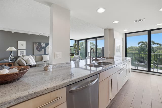 1101 RIVER REACH Drive # 410, Fort Lauderdale FL 33315 - Fort Lauderdale, FL - Photo 6