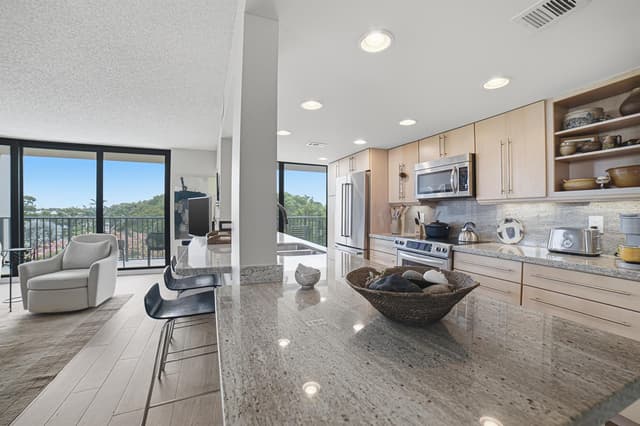 1101 RIVER REACH Drive # 410, Fort Lauderdale FL 33315 - Fort Lauderdale, FL - Photo 4